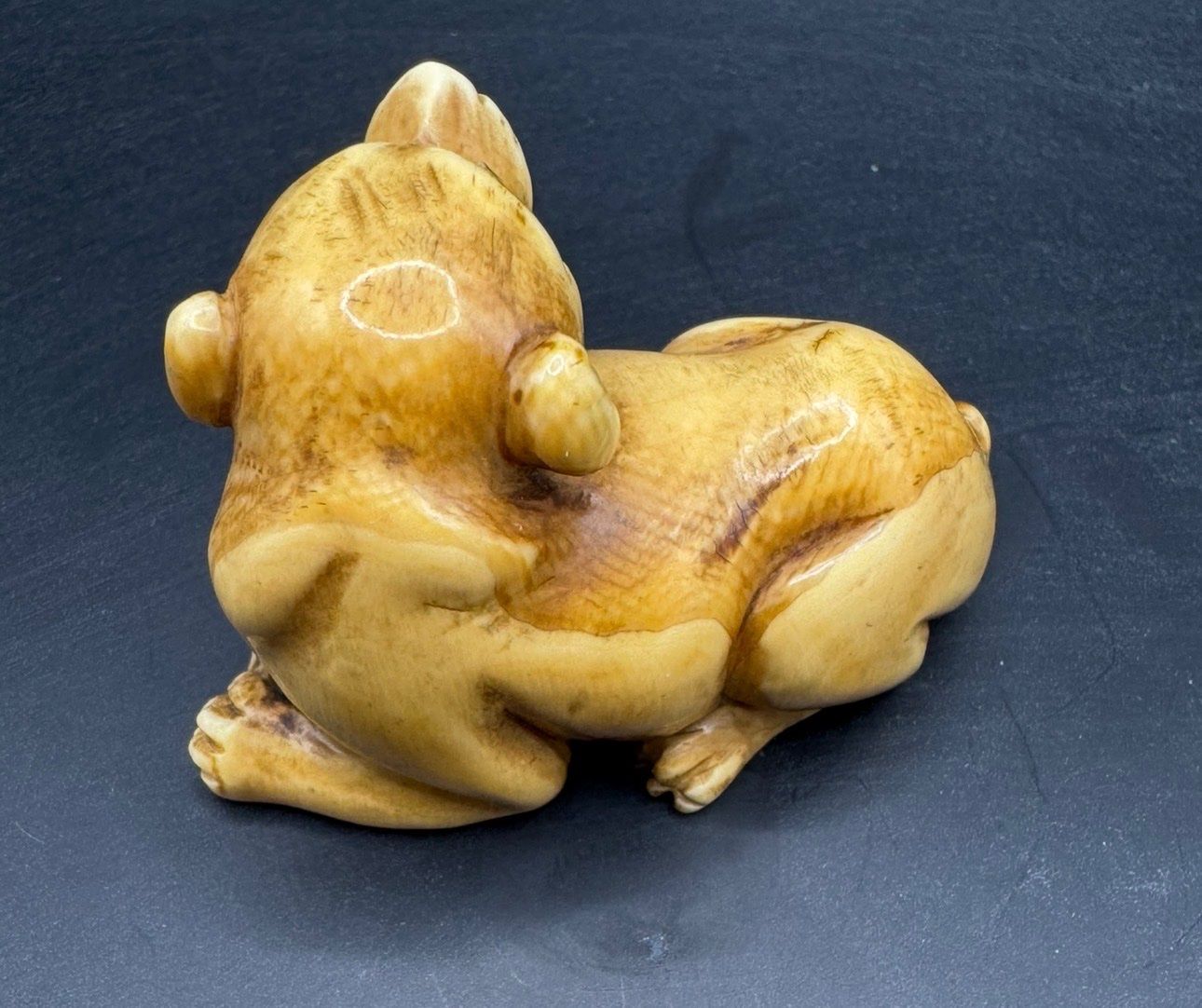 Figurines: 🐯 Netsuke ancien – Tigre couché – D'occasion à Fiez par Kirafinds 4