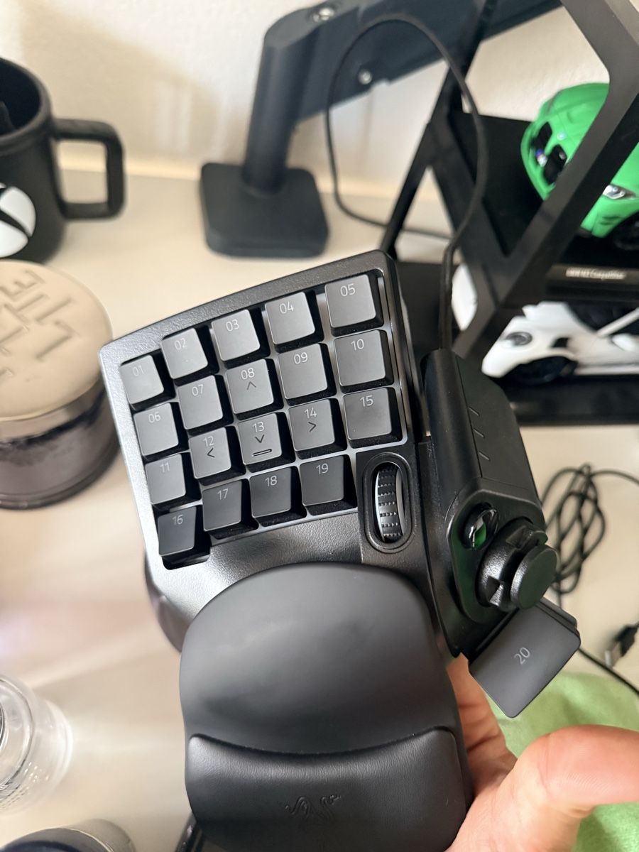 Razer Claviers: Razer tartarus – Neuf (Voir description) à Pomy par Asw.luxury 2