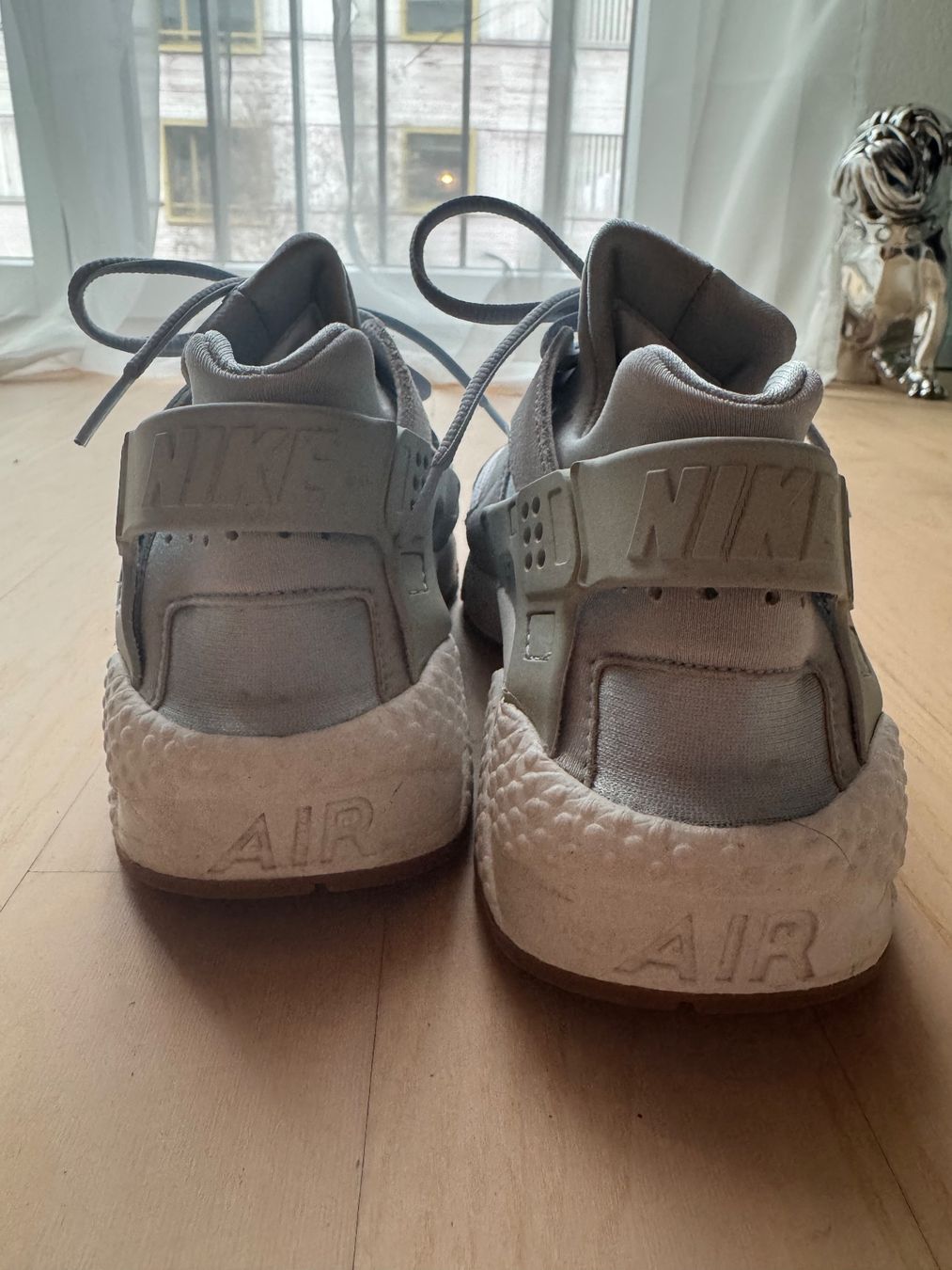 Nike Scarpe da donna: Nike Huarache Sneaker, türkis/hellblau, Gr 40 – Usato da Winterthur venduto da damoiselles 2