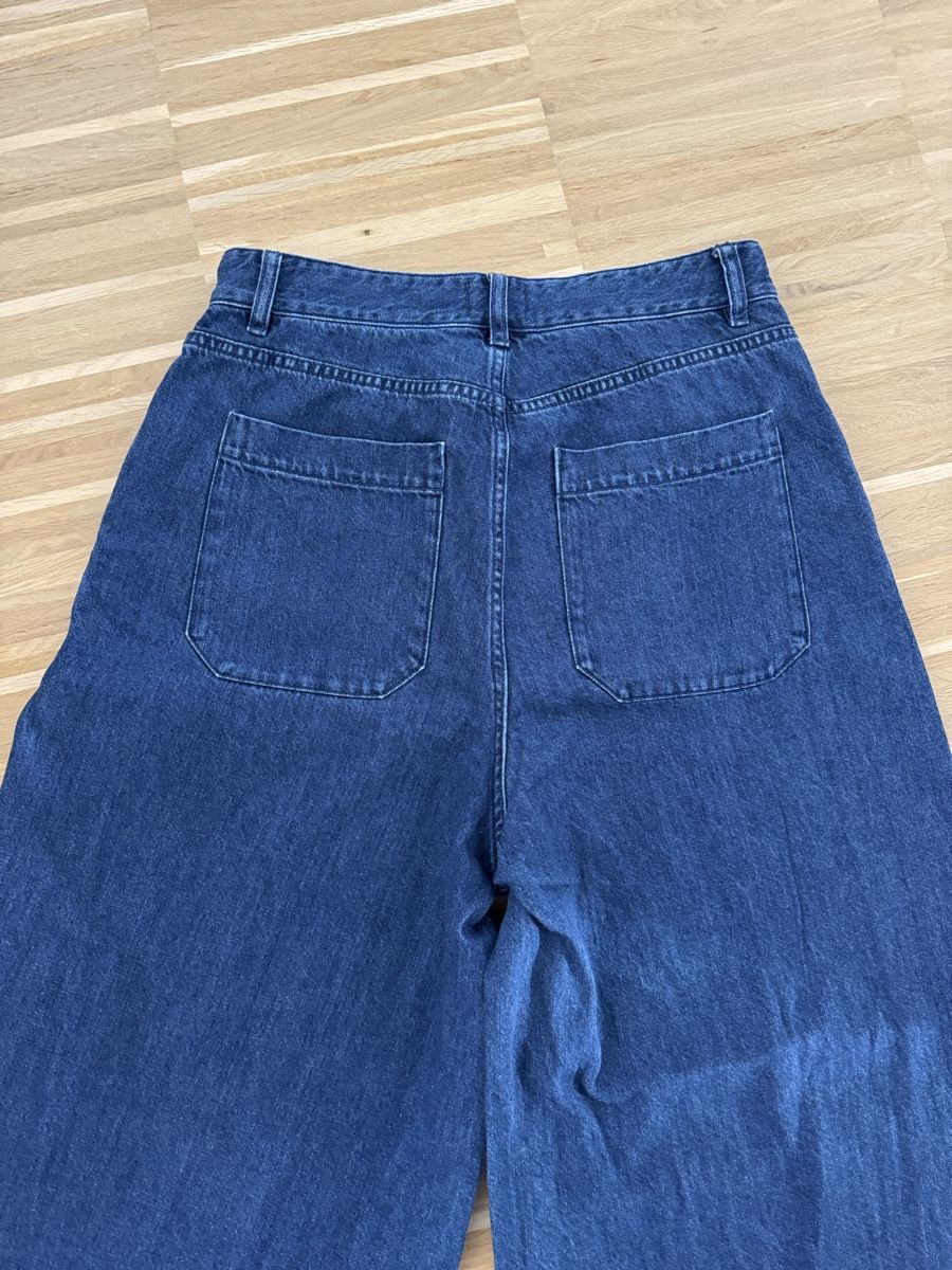 Jeans: Weite Jeans von Lapdip – Nuovo e nell'imballaggio originale da Basel venduto da Glamourpourtoi 7