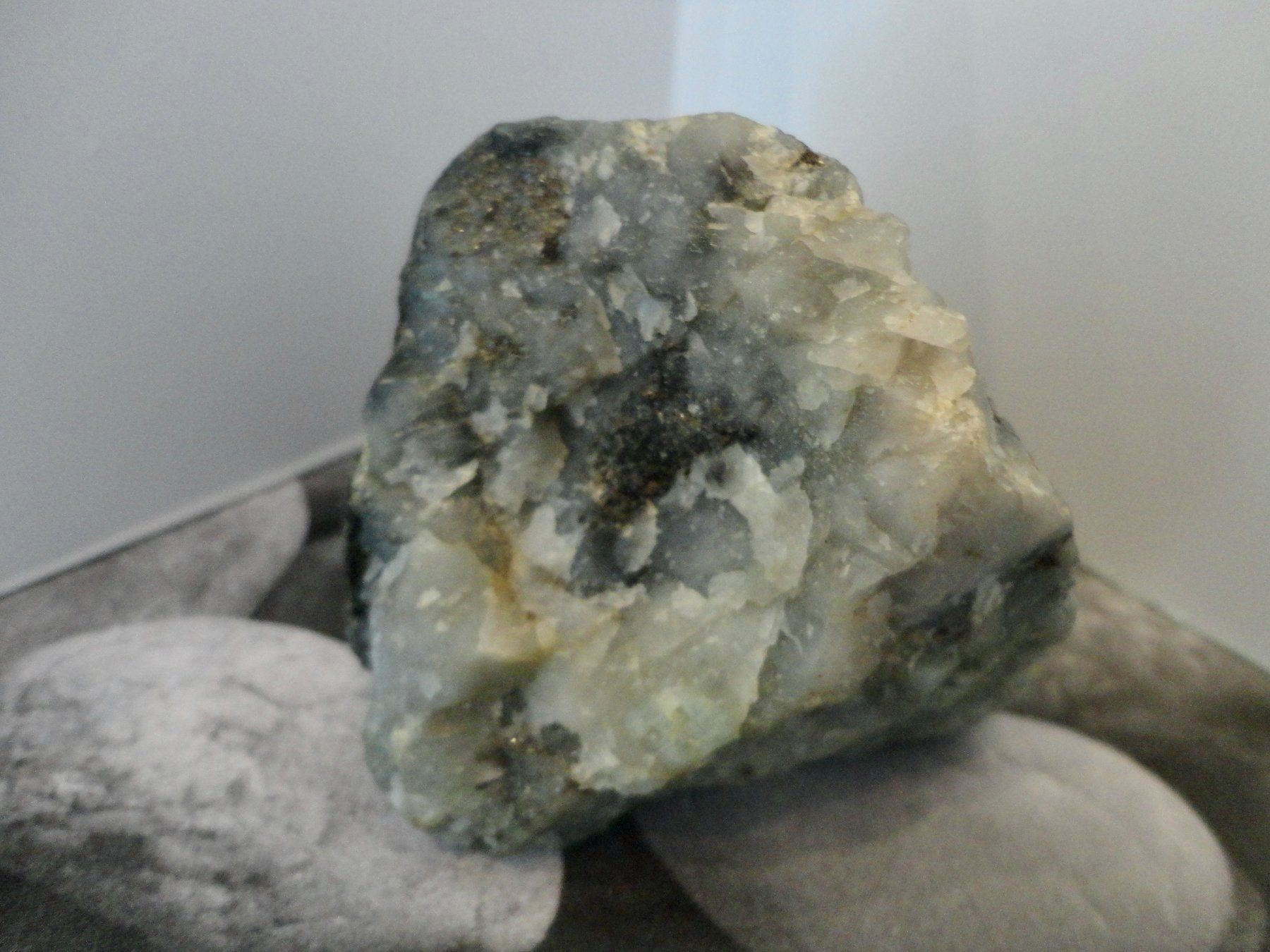 Minerali & Pietre curative: Smaragd  roh Heilstein – Nuovo (secondo la descrizione) da Biberist venduto da Steine 1