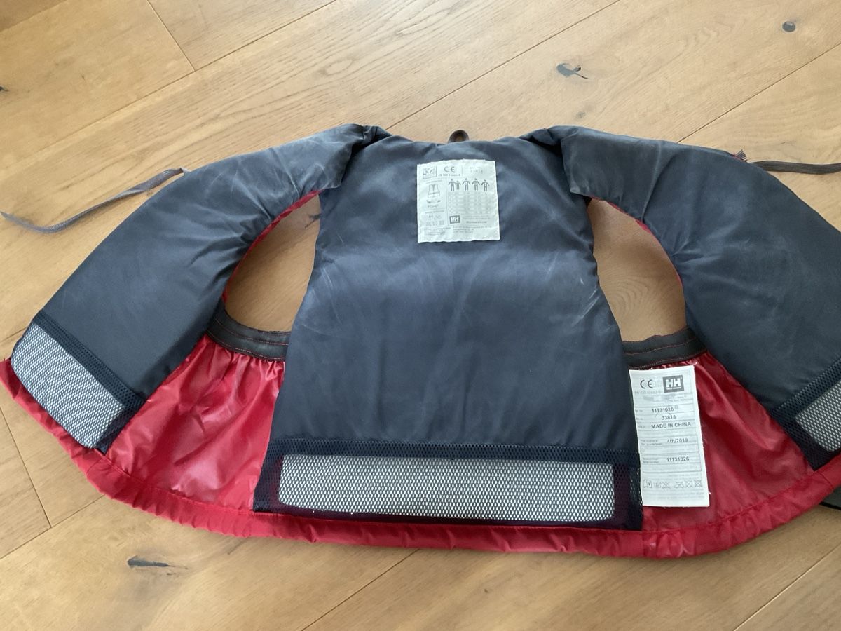 Helly Hansen Giubbotti di salvataggio: Rettungsweste Schwimmweste Helly Hansen XXS – Usato da Wettswil venduto da Venice3 2