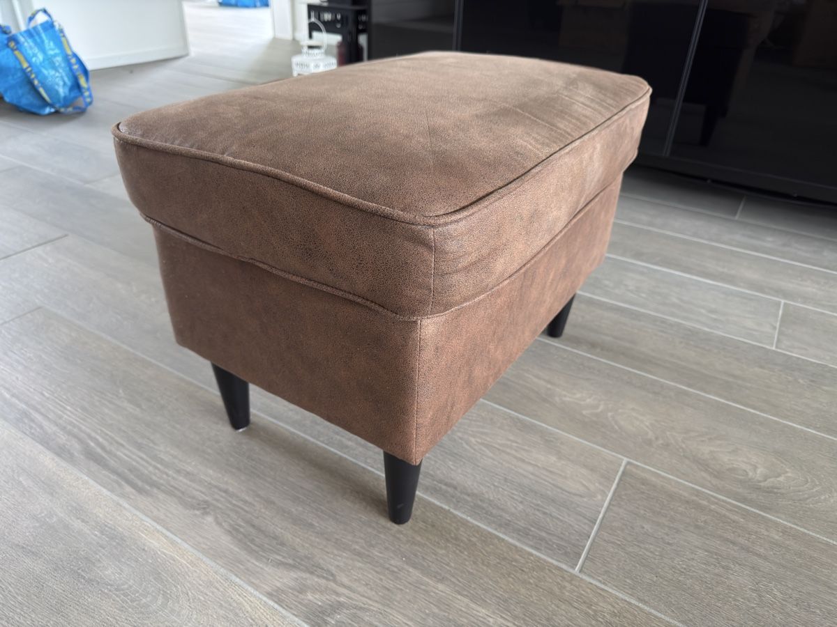 Ikea Sgabelli: IKEA Strandmon Hocker Braun – Usato da Dietlikon venduto da Namii5 1