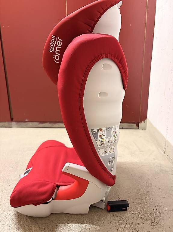 Britax Römer Auto-Kindersitze: Britax Römer Kinderautositz – Gebraucht aus Zürich von di_con 1