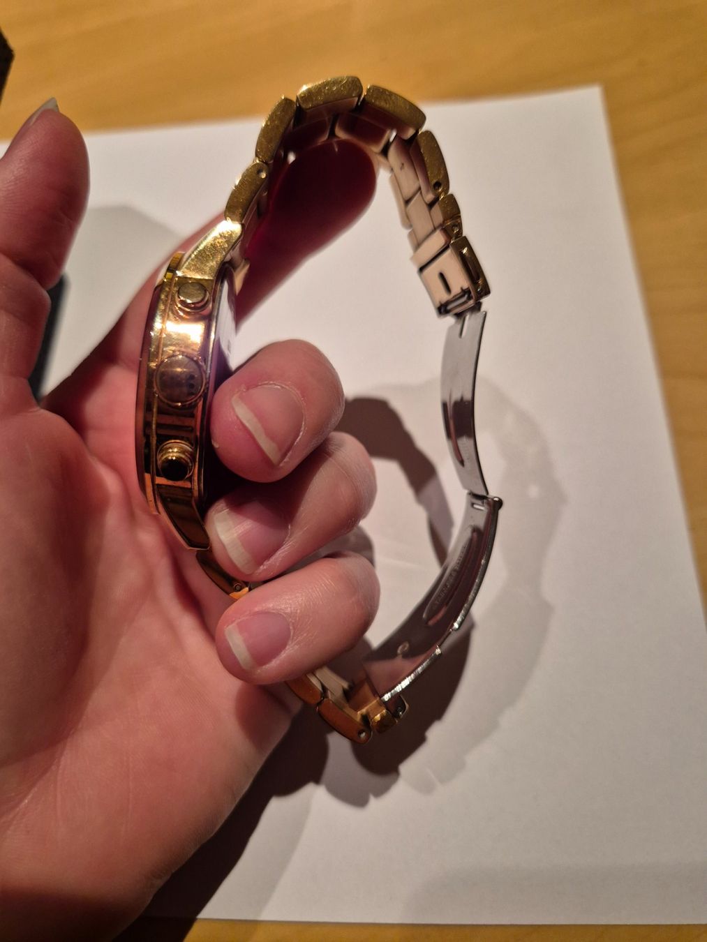 Guess Orologi: Montre Guess – Usato da Valeyres-sous-Montagny venduto da Romy. 4