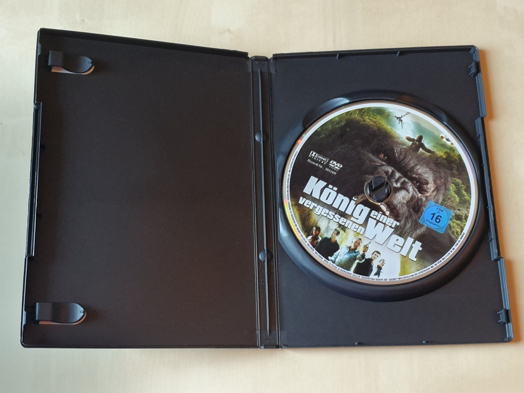 Tutti i DVDs: König einer vergessenen Welt – Usato da Stansstad venduto da collectorsshop 2