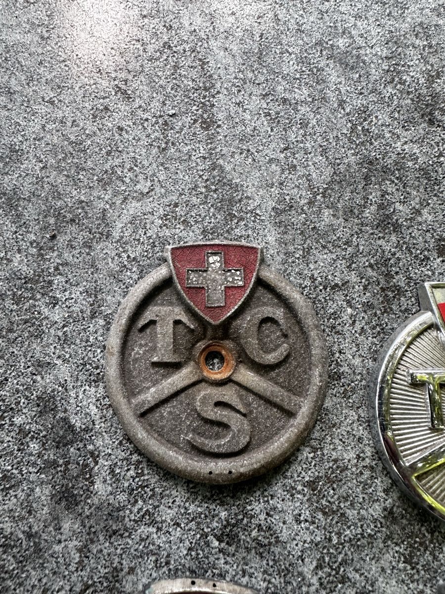 TCS Placchette & Badge: Konvolut alter TCS Autobadges – Usato da Starrkirch-Wil venduto da charlywatson 2