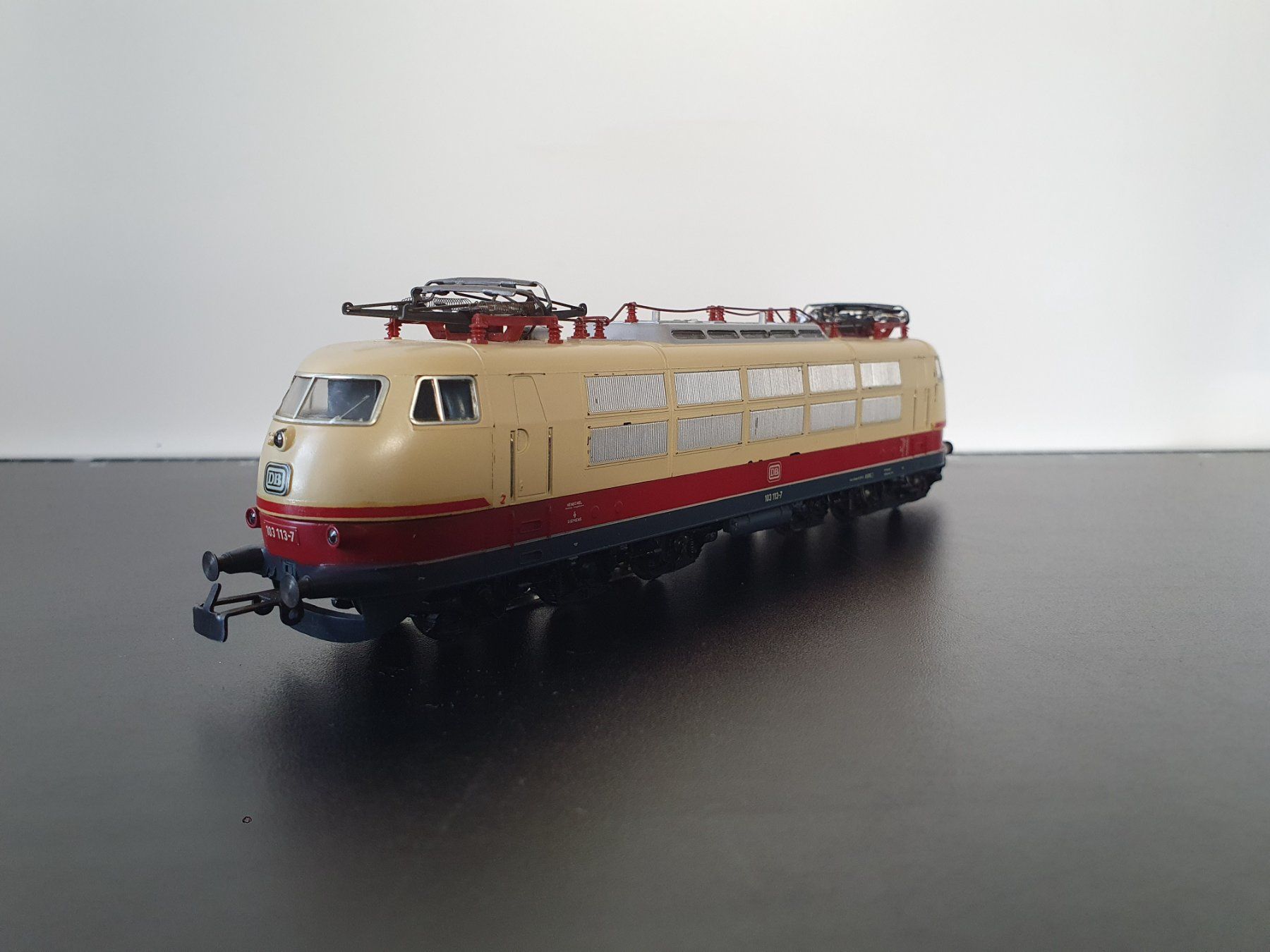 Märklin Modellini di ferrovie: MÄRKLIN: DB E-LOK BR 103 TEE 3354 OVP – Usato da Biglen venduto da taunus82 1