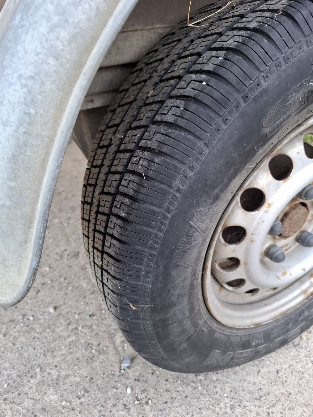 Rimorchi: Sachentransportanhänger – Usato da Holziken venduto da zutech 3