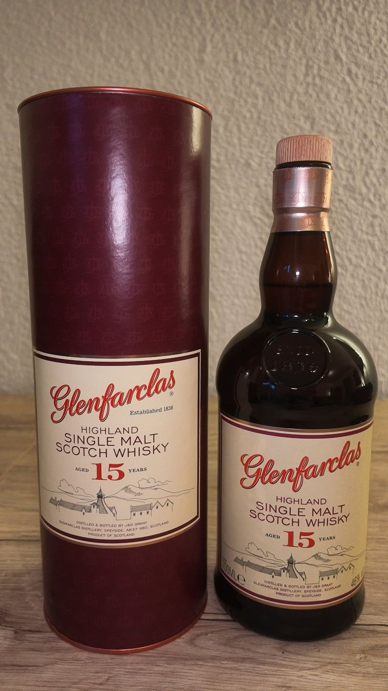 Glenfarclas Bevande alcoliche: Glenfarclas 15 (geöffnet) – Usato da Wettingen venduto da manuelrogg