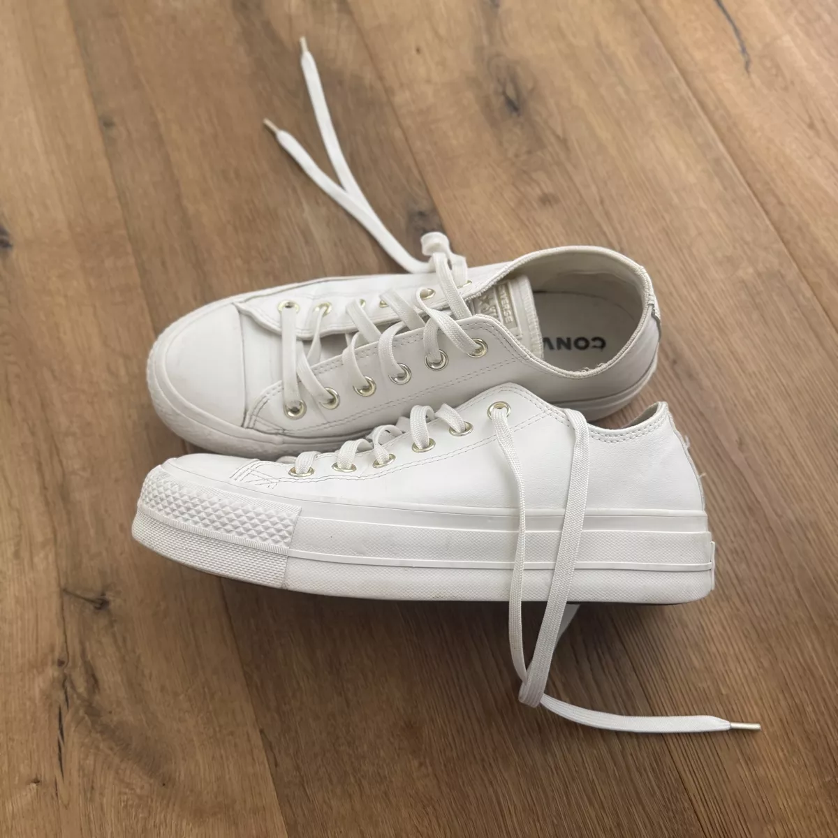 Converse Scarpe da donna: Converse platform low 39 – Nuovo (secondo la descrizione) da Wädenswil venduto da katdede
