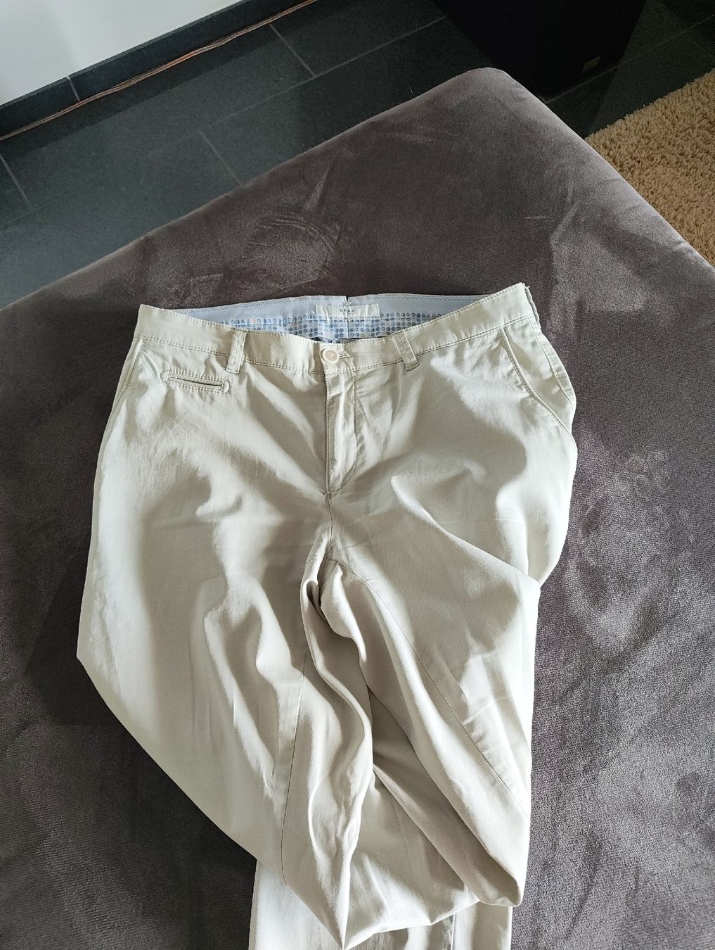 Brax Pantaloni: Herren Sommerhose  – Usato da Wolfhausen venduto da Zero0cool 1