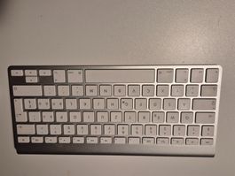 Apple Magic Keyboard A1314, super Zustand