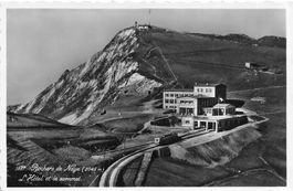 Rochers-de-Naye (VD) Gipfelhotel mit Bergbahn