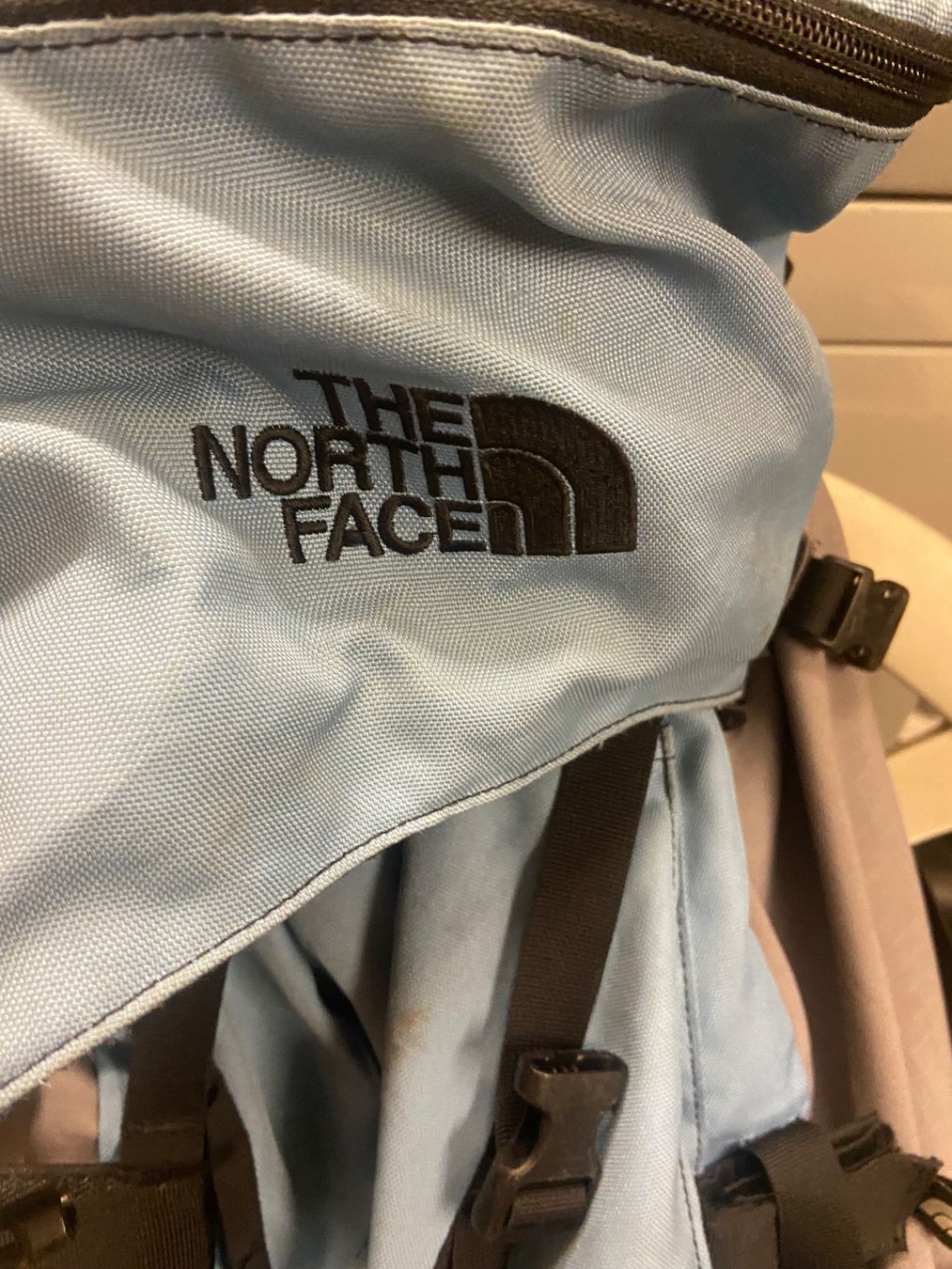 North Face Zaini: Trecking Rucksack North Face – Usato da Embrach venduto da Toeffan 3
