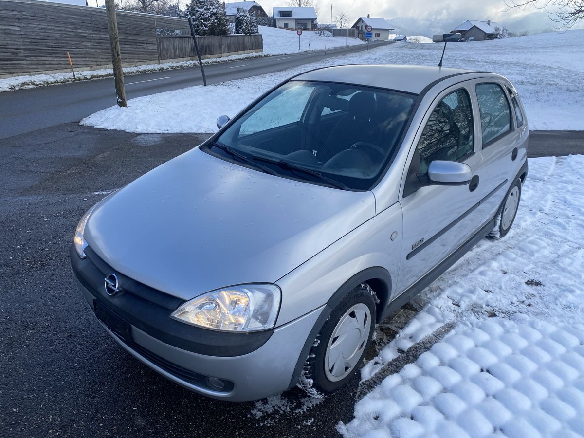 Opel Automobili: Opel Corsa Automat 1.4 Elegance – Usato da Bern venduto da hotcars24 1