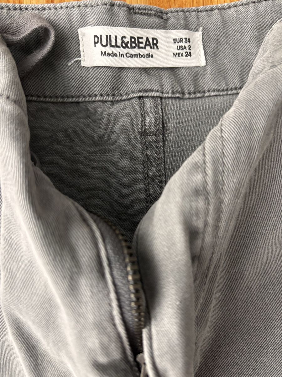 Pull&Bear Hosen: Pull&Bear Cargo Shorts grau – Gr. 34 / XS – Gebraucht aus Meierskappel von Mial_2 1