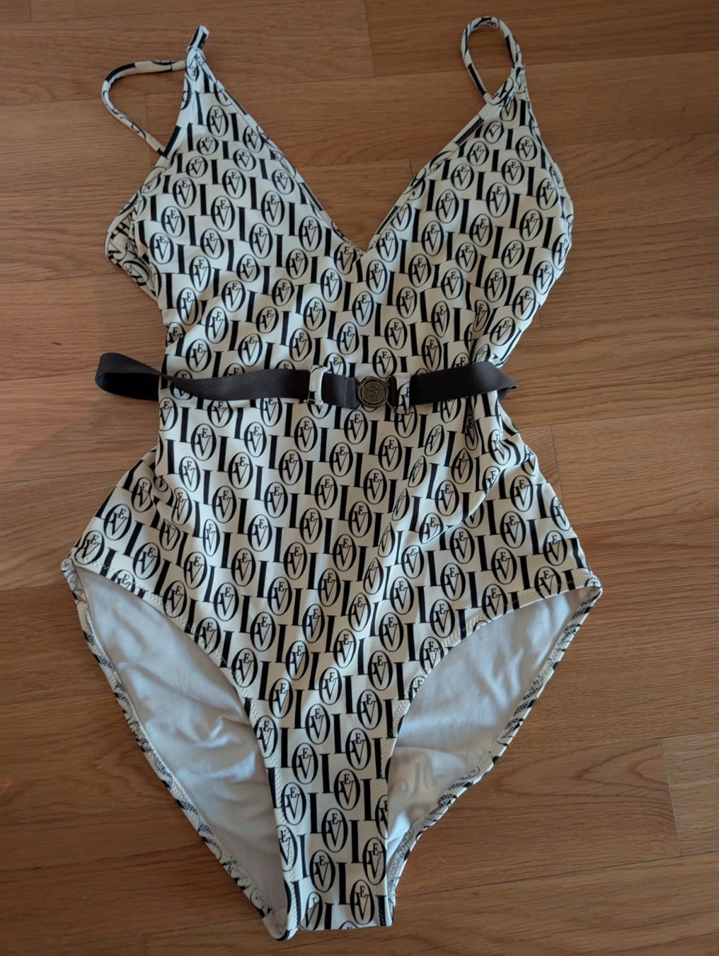 H&M Costumi da bagno & Bikini: Badeanzug Gr 36, H&M – Usato da Zug venduto da vik_8fdf