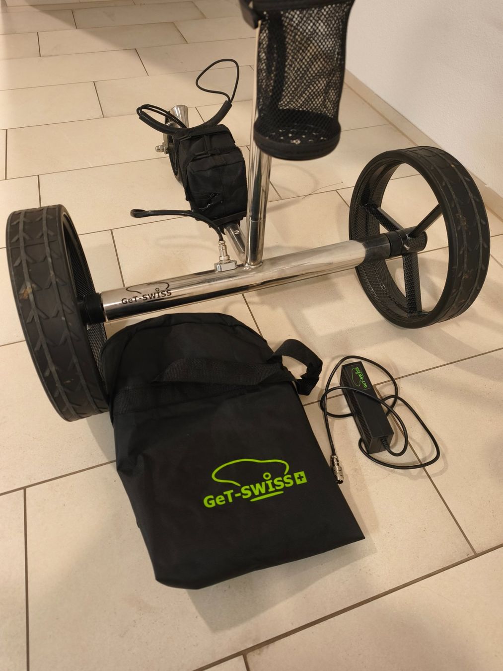 Trolleys: Steel Fox Golf-Elektrotrolley Black Edition – Gebraucht aus Niederrohrdorf von RainerW79 3