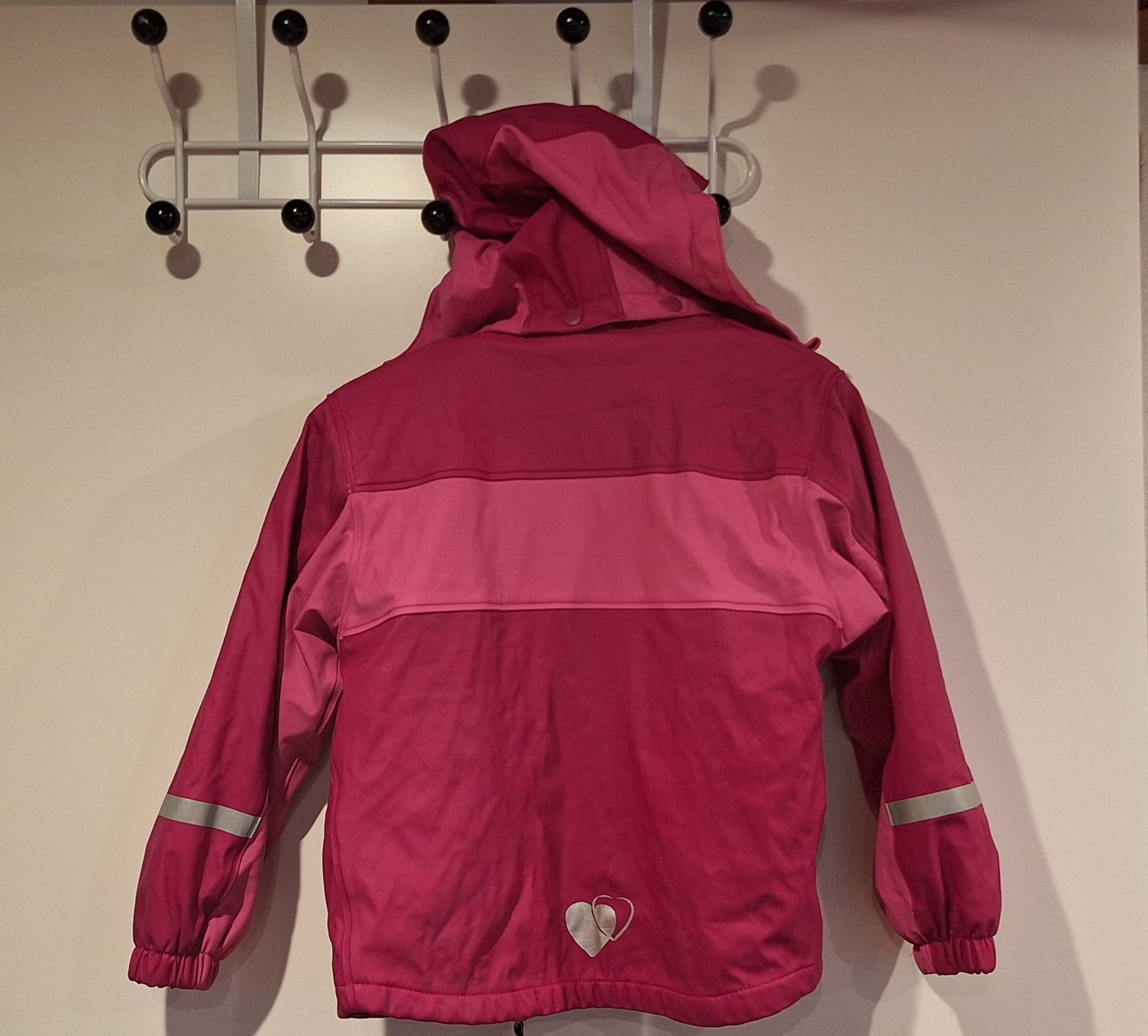 Jacken & Mäntel: Regenjacke gefüttert, Grösse 110 – Gebraucht aus Oberägeri von Runningiceman 2