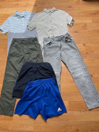 Lot de vêtements