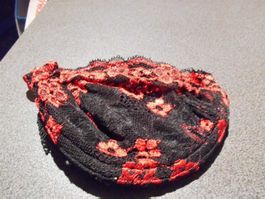 Täschchen schwarz/rot/Reissverschluss