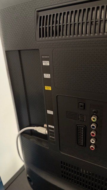 Televisori: Samsung TV mit Fernbedienung – Usato da Kriens venduto da Andia63 2