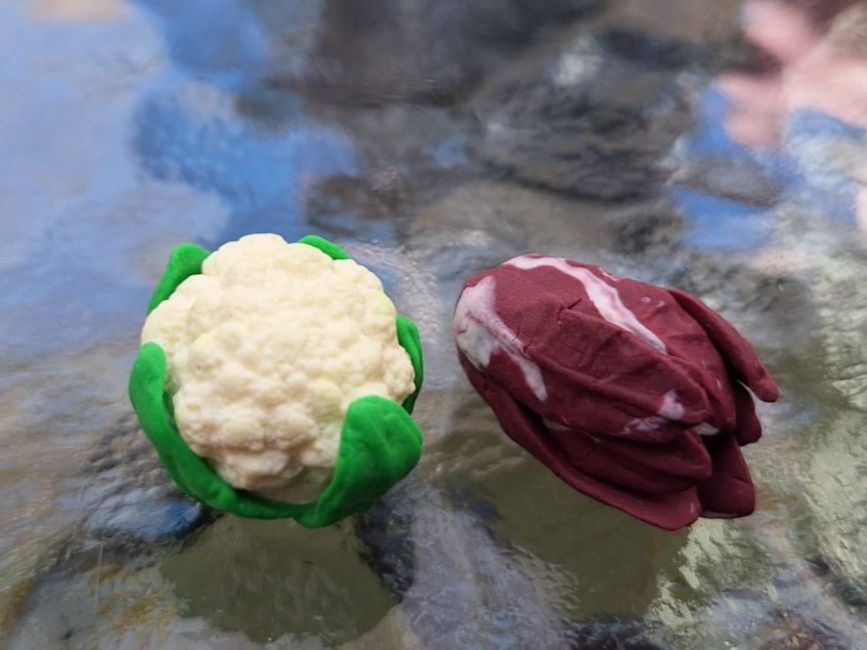 Case e mobili per bambole: Handmade Blumenkohl und Radicchio Salat – Nuovo (secondo la descrizione) da Zürich venduto da HandmadeTinyFood