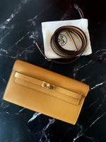Hermès - KELLY TO GO / Caramel / Gold hardware