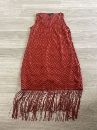 Sommerliches Minikleid mit Fransen, Grösse 34, Top Zustand