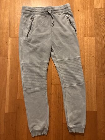 Tolle Trainerhose Gr. 140, H&M