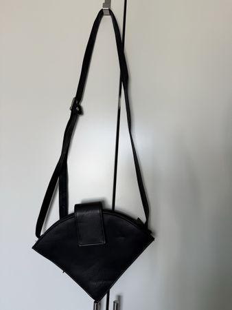 Schwarze Sunny Handtasche, Eyecatcher