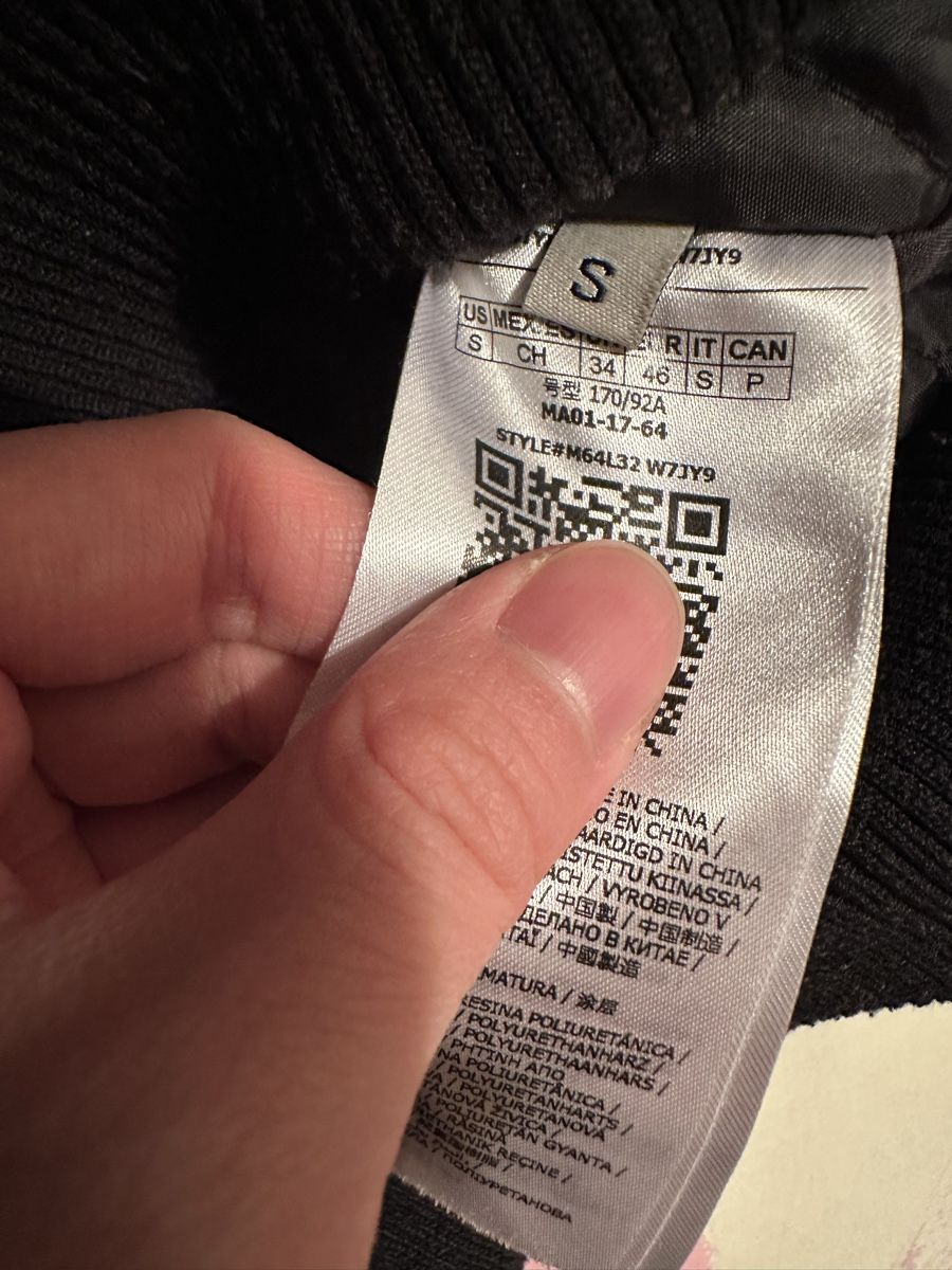Guess Jacken: Blouson Guess Homme Taille S – Gebraucht aus Neuchâtel von 444 3
