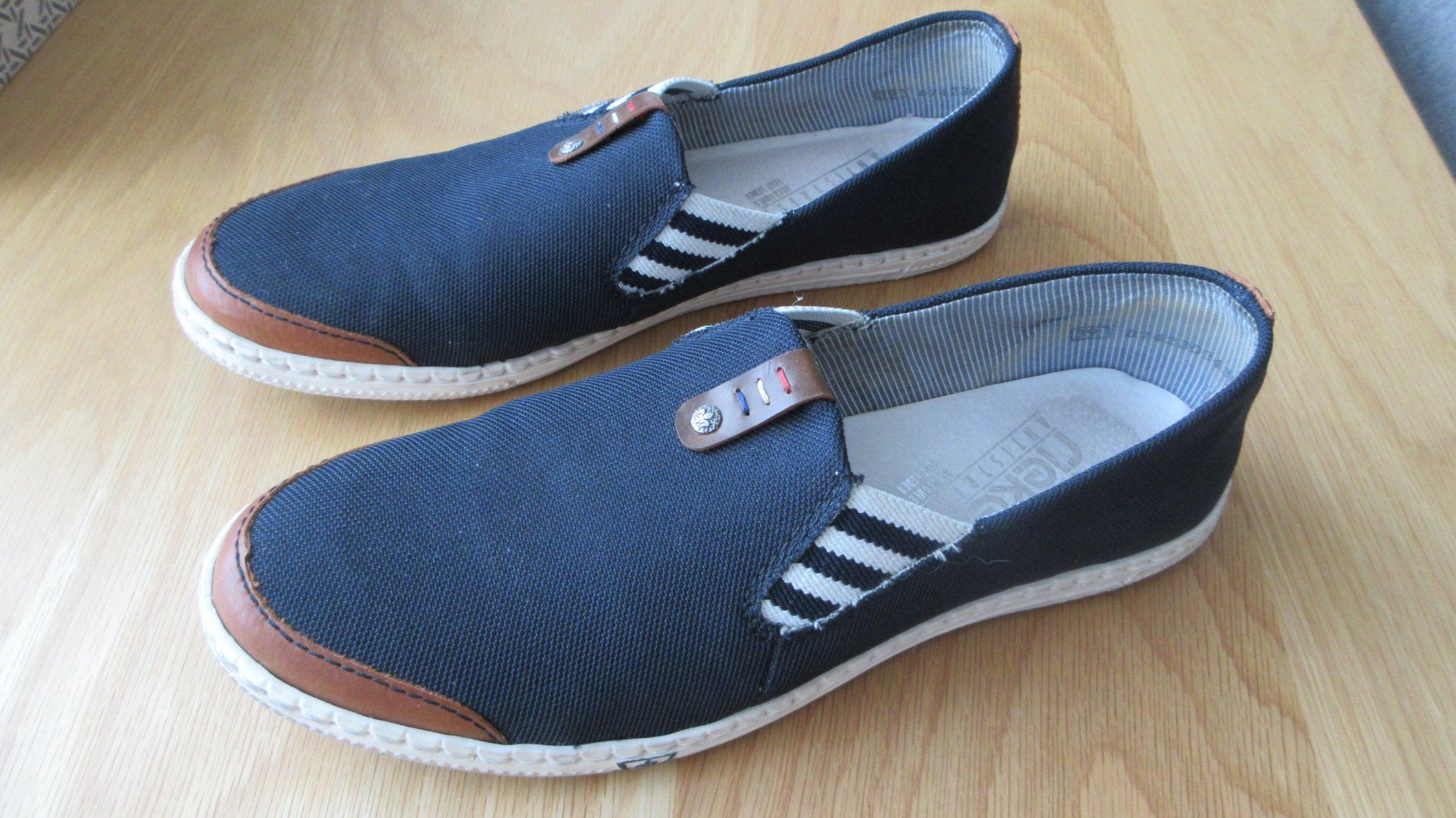 Rieker Scarpe da donna: Rieker flache Freizeitschuhe, Grösse 39, blau – Usato da Chur venduto da silbermond917 1