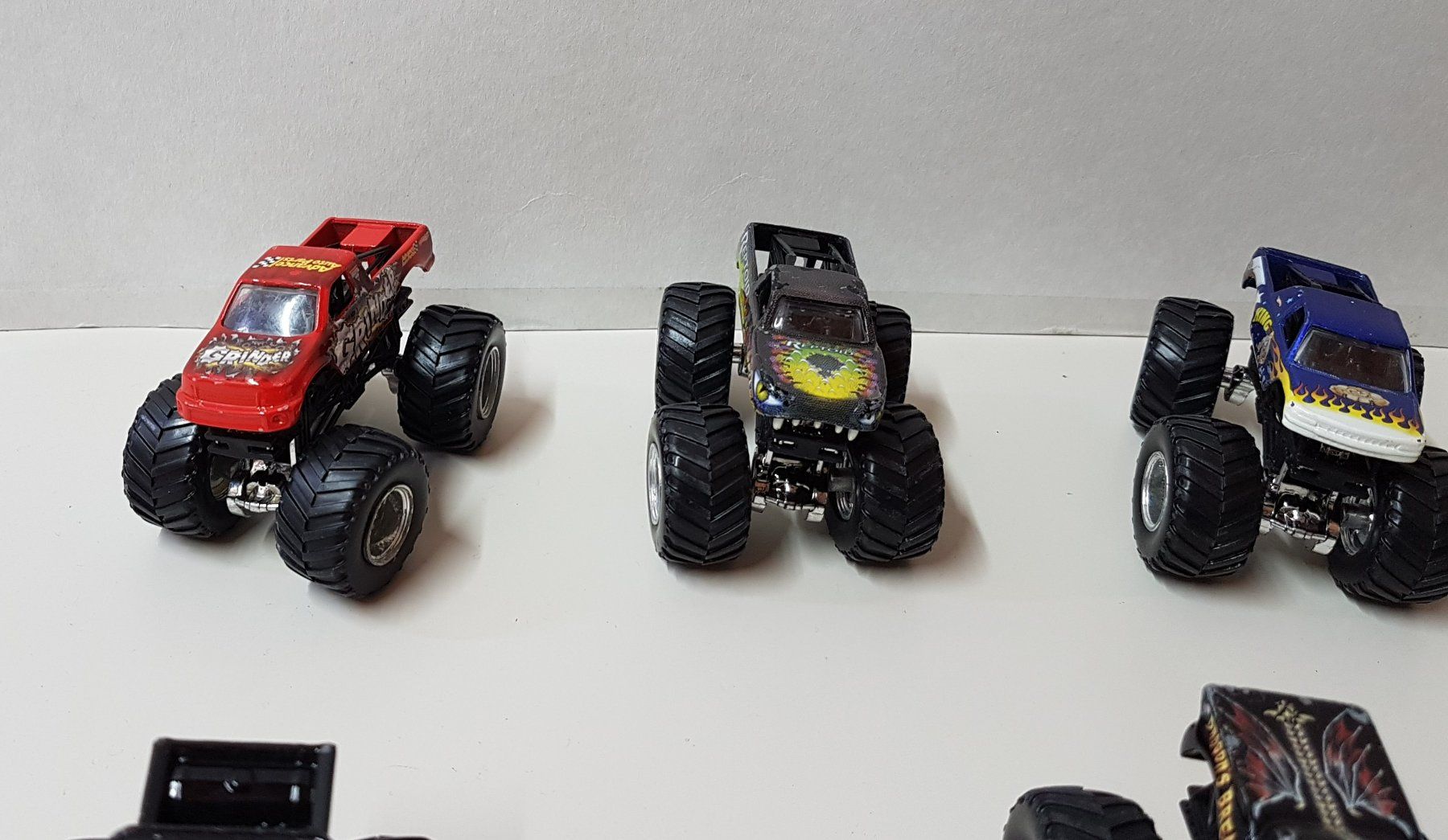 Modellini d'auto: 😎  9 Auto Offroader – Usato da Schüpfheim venduto da Games_Spielkonsolen 2