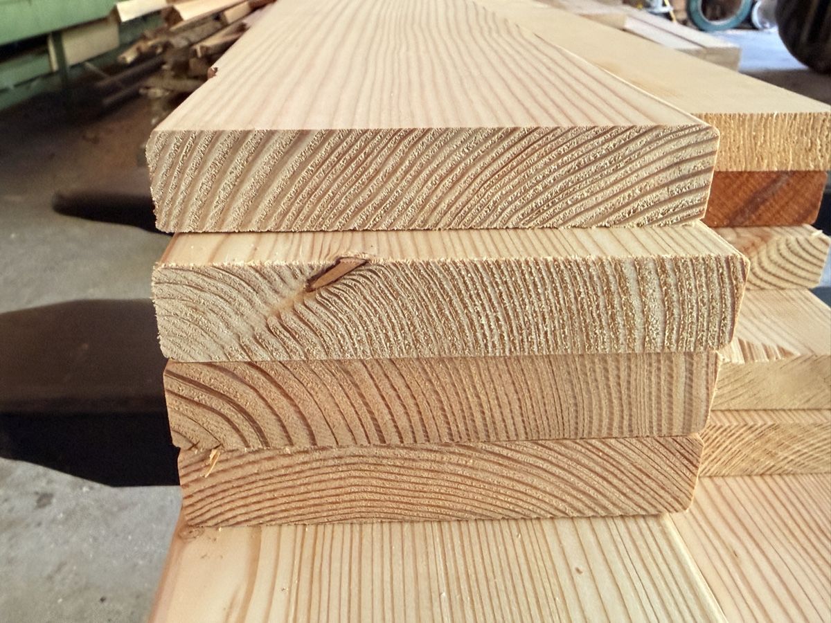 Holzartikel: 26mm Lärchen Bretter – Neu (gemäss Beschreibung) aus Wallisellen von CH-Holz-CH 2