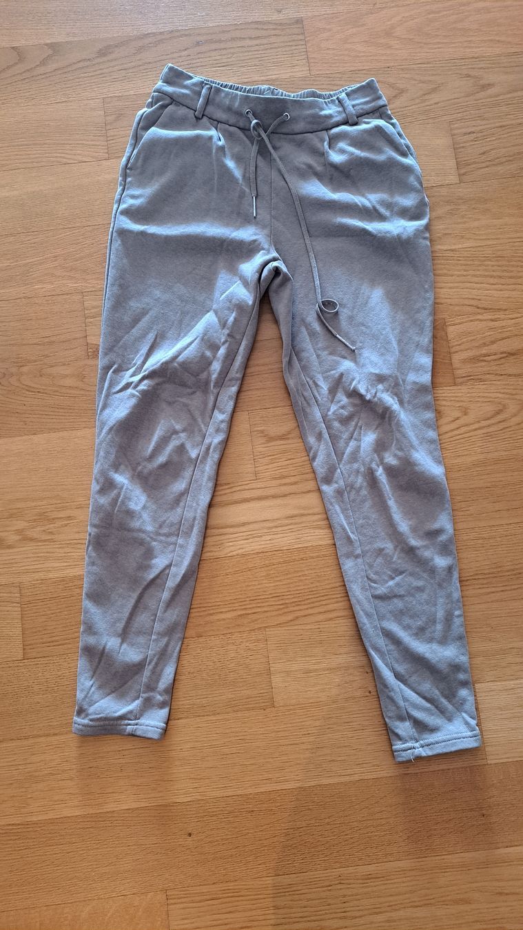 Only Pantalons: Trainerhose ONLY Beige – D'occasion à Seengen par ja6_65wp 1