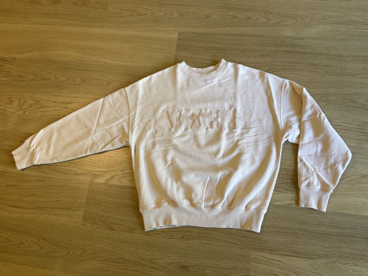 Maglioni & Felpe: Vogue Pullover, beige – Usato da Baden venduto da Tiffany6878 1