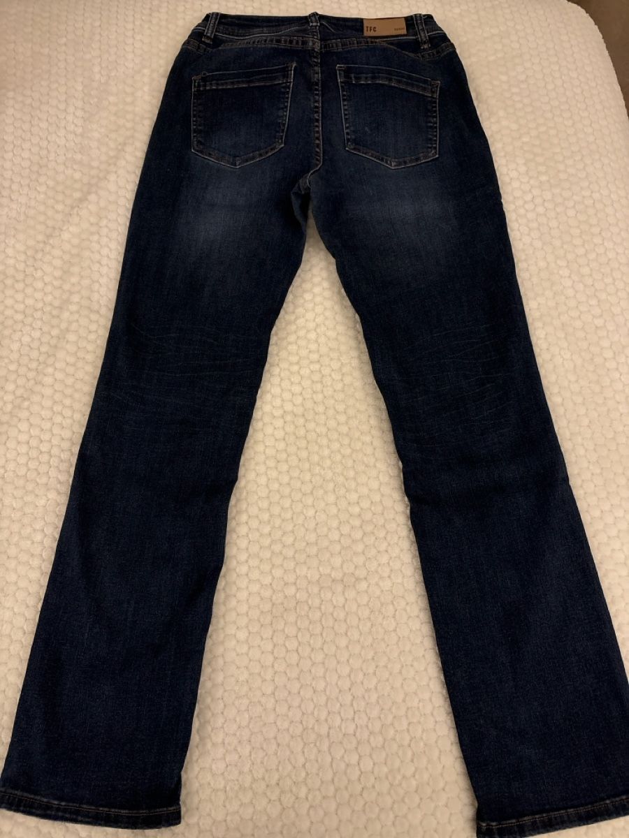 Jeans: Chicoree Jeans Dunkelblau Grösse 38 – Usato da  venduto da  1