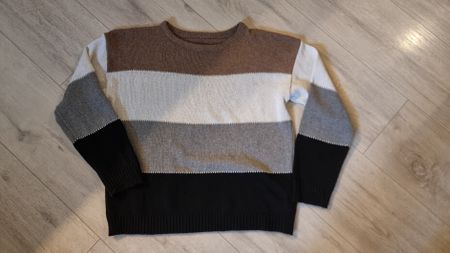 Trendiger Winter Pullover mit Streifen, Grösse M