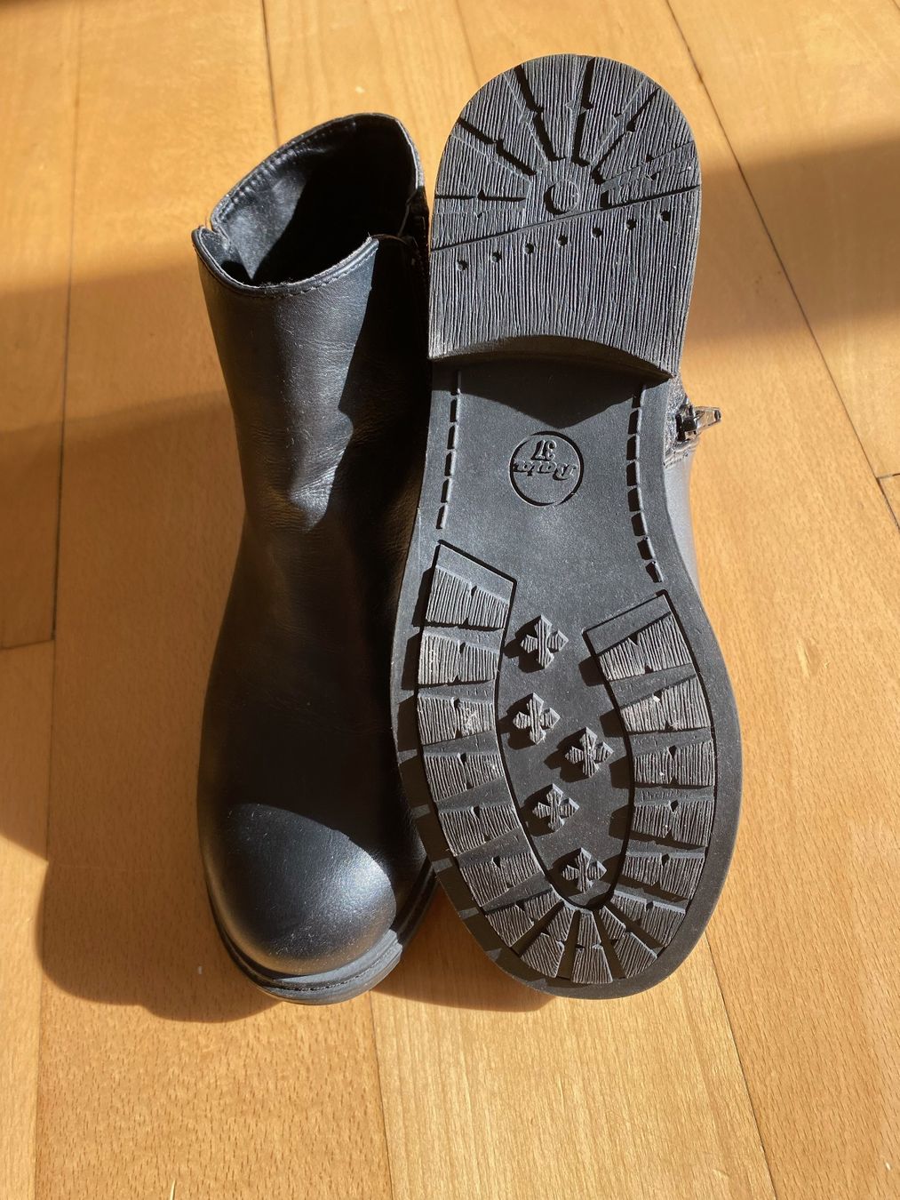 Chaussures filles: Stiefeletten – D'occasion à Zürich par Pitahaya 2