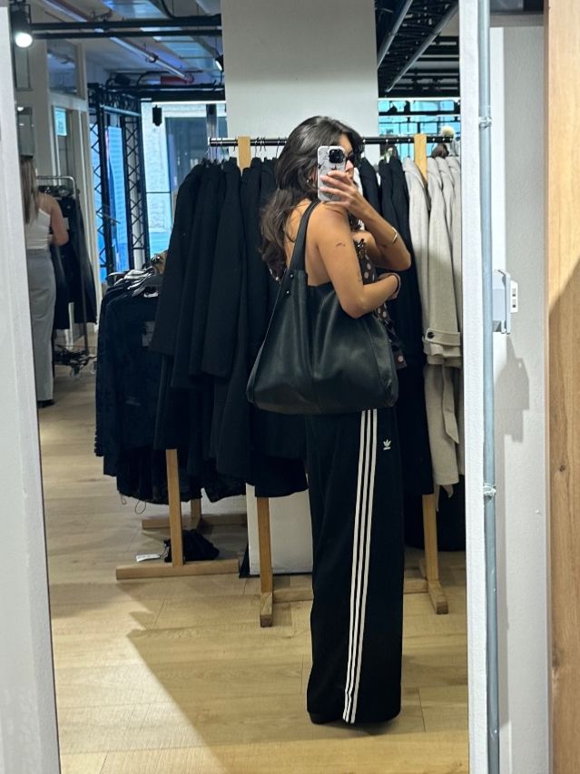 Sacs femmes: Schwarze Tasche – D'occasion à Aesch BL par ili23_yg5k 5