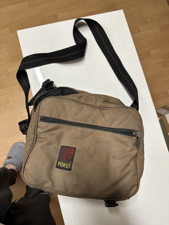 Stylish Brown "Fürst" Messenger Bag – Perfect for Spring!