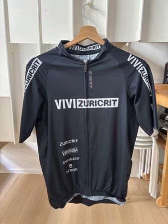 Q36.5 Team Velotrikot „ZÜRICRIT" (Gr. L)