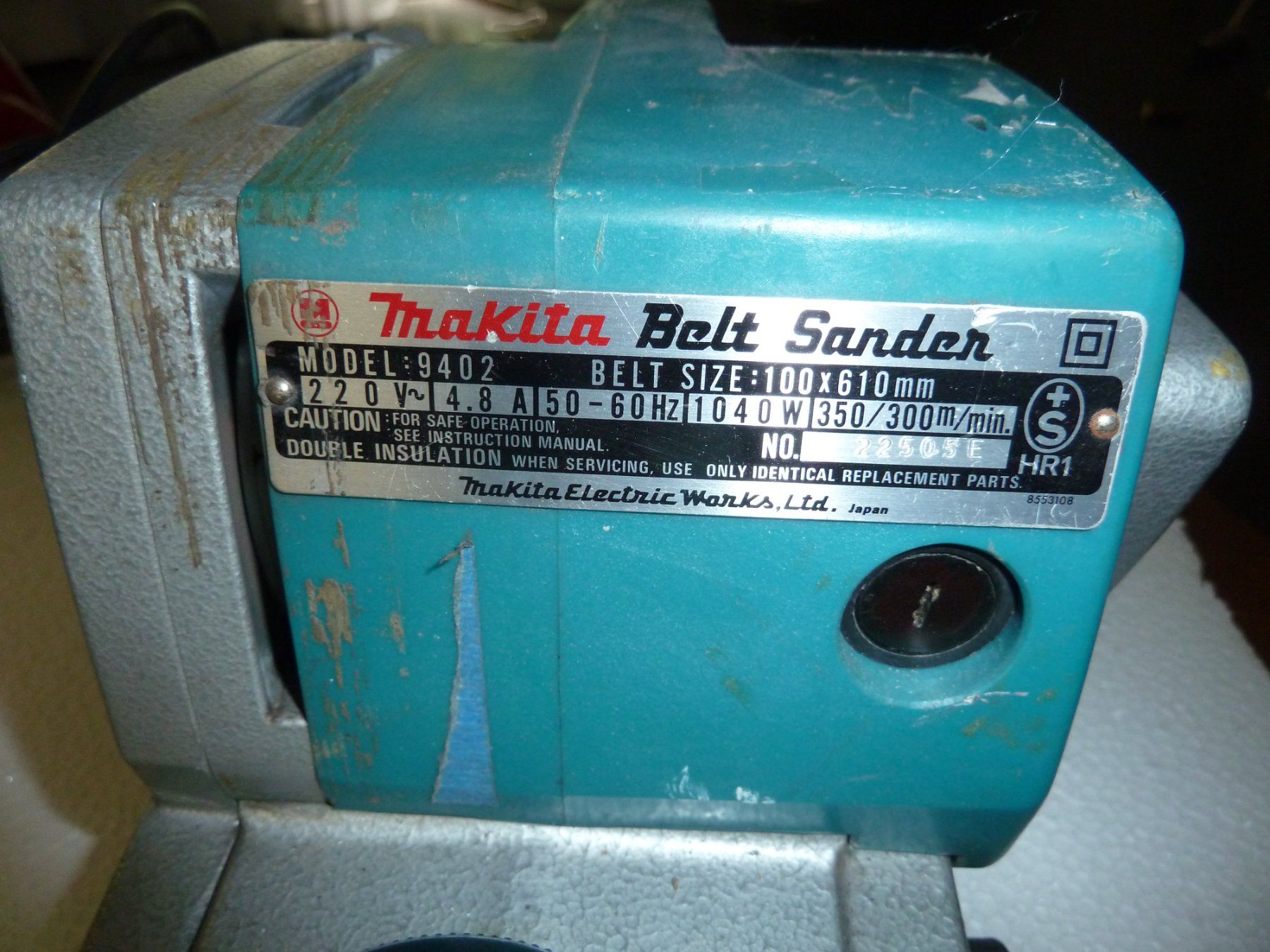 Makita Smerigliatrici & Lucidatrici: Ponceuse Makita – Usato da Biel/Bienne venduto da alex-841 1