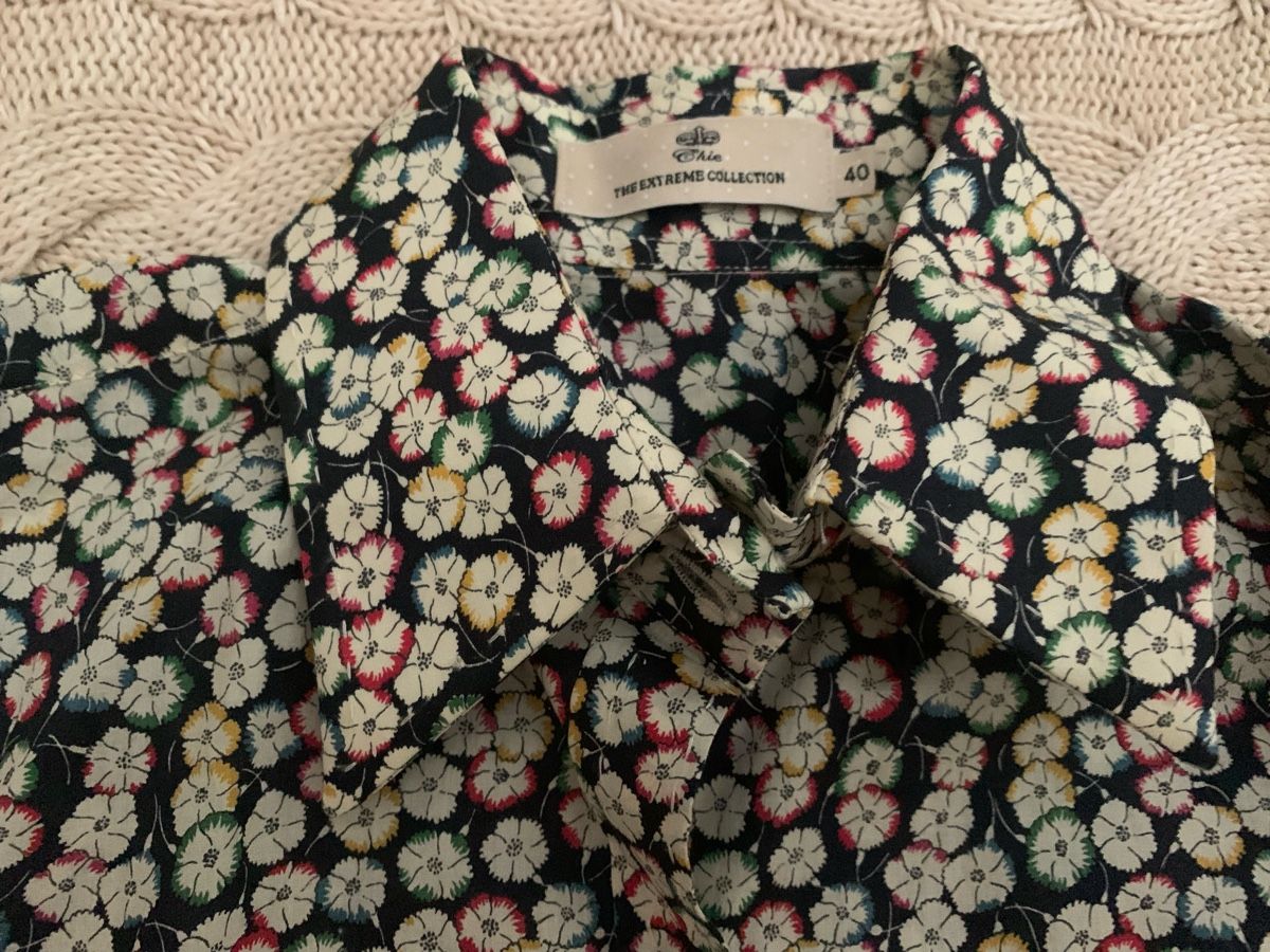 Camicette: Chic Cotton Shirt - Size 38 - Floral Spring Pattern! – Nuovo e nell'imballaggio originale da Lausanne venduto da milasha