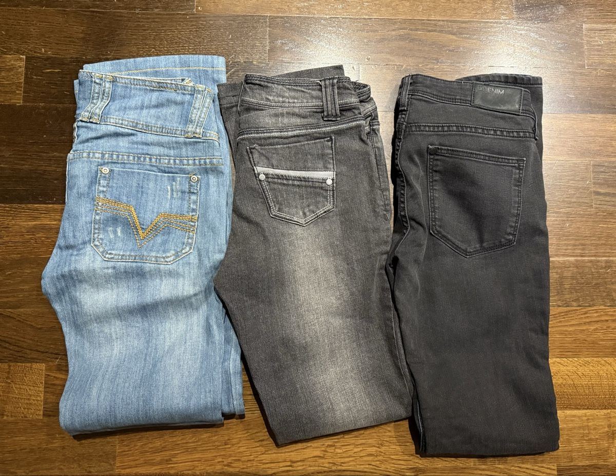 Jeans: 3 pairs of jeans – Neu (gemäss Beschreibung) aus Zürich von Yuece 1