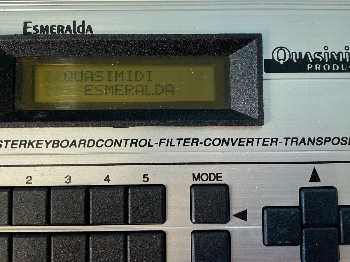 Strumenti musicali: Quasimidi Esmeralda – Usato da Ichertswil venduto da Jazzbassplayer68 1