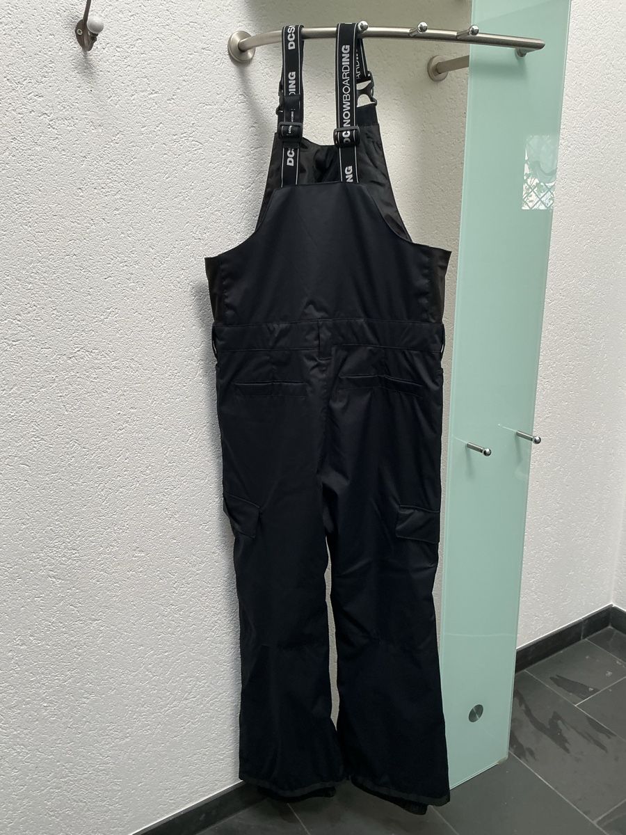 Anzüge: Ski/Snowboard Set DC Hose, POC Protektor, POC Helm – Gebraucht aus Freidorf TG von cla_l7tf 8