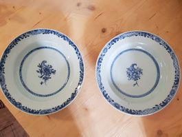 2 antike Ton Keramik Teller 23 cm